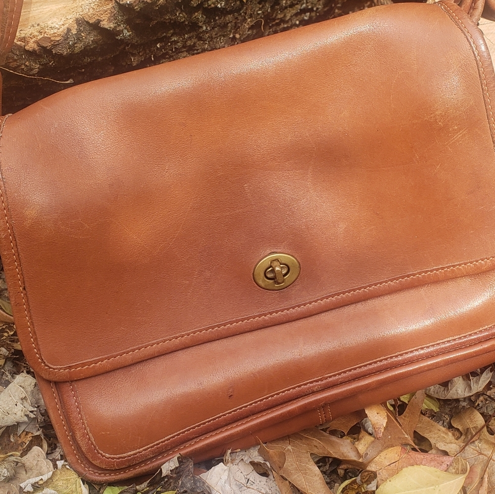 Coach Light Bown Leather cross body bag or pouch